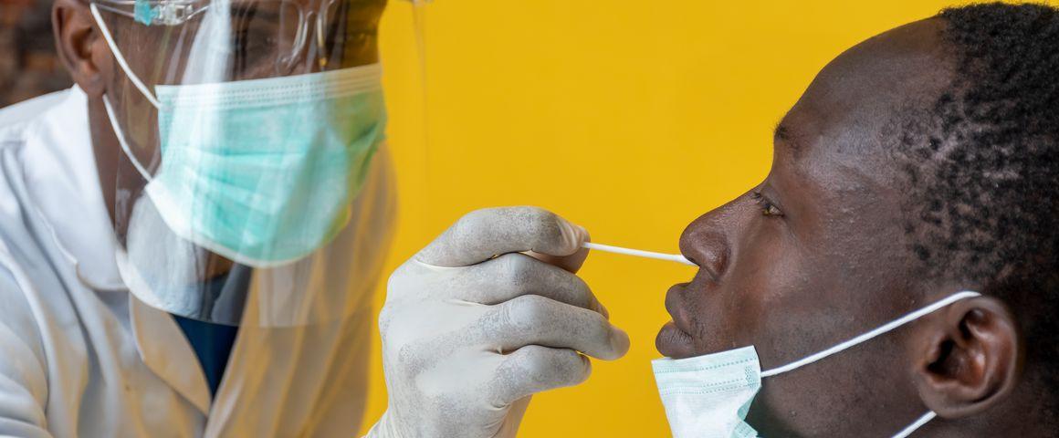 Le suivi de l'épidémie de Covid-19 en Afrique est complexe © Adobestock